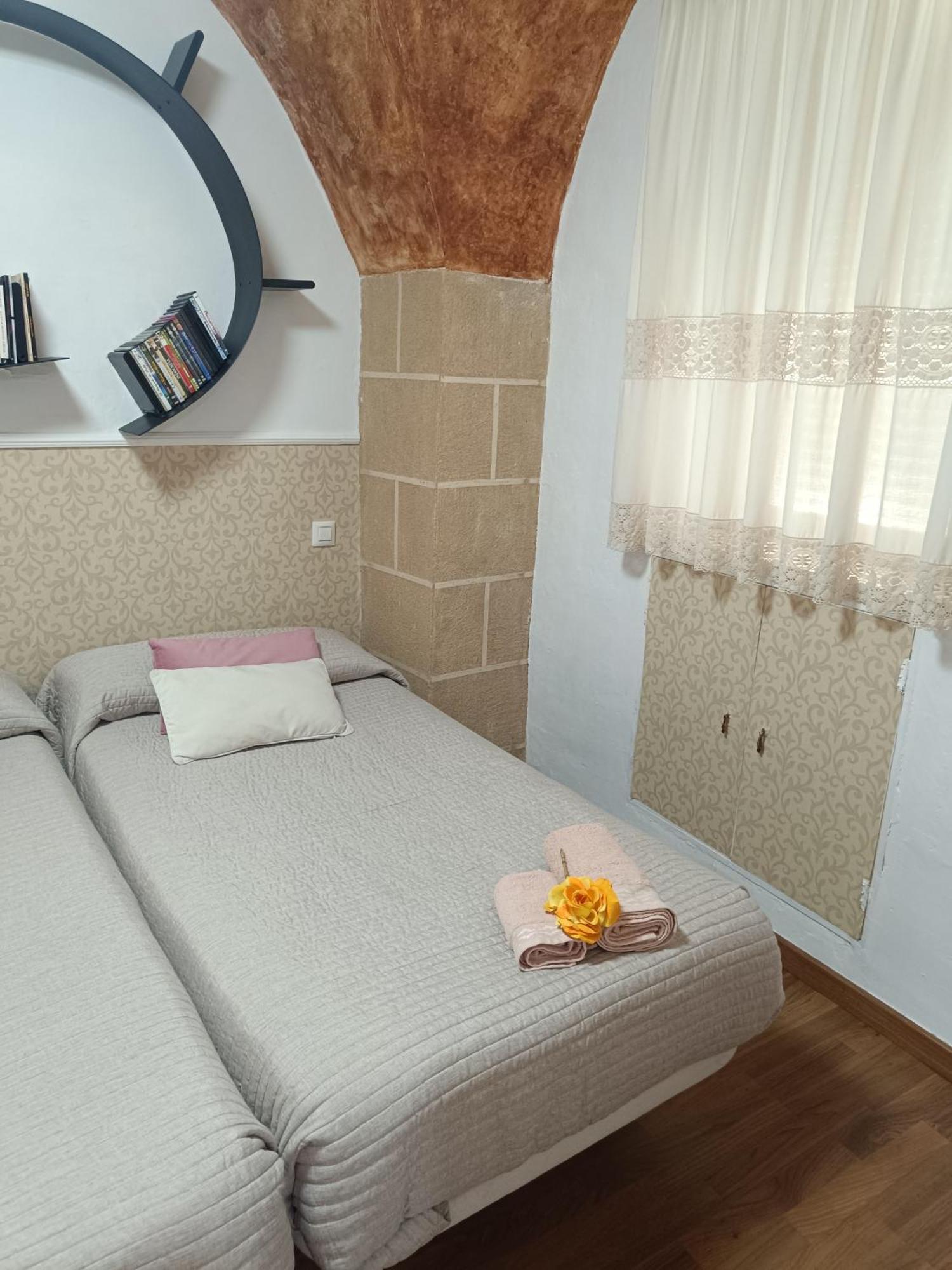 Flor De Lis 1 Apartment Caceres Exterior photo