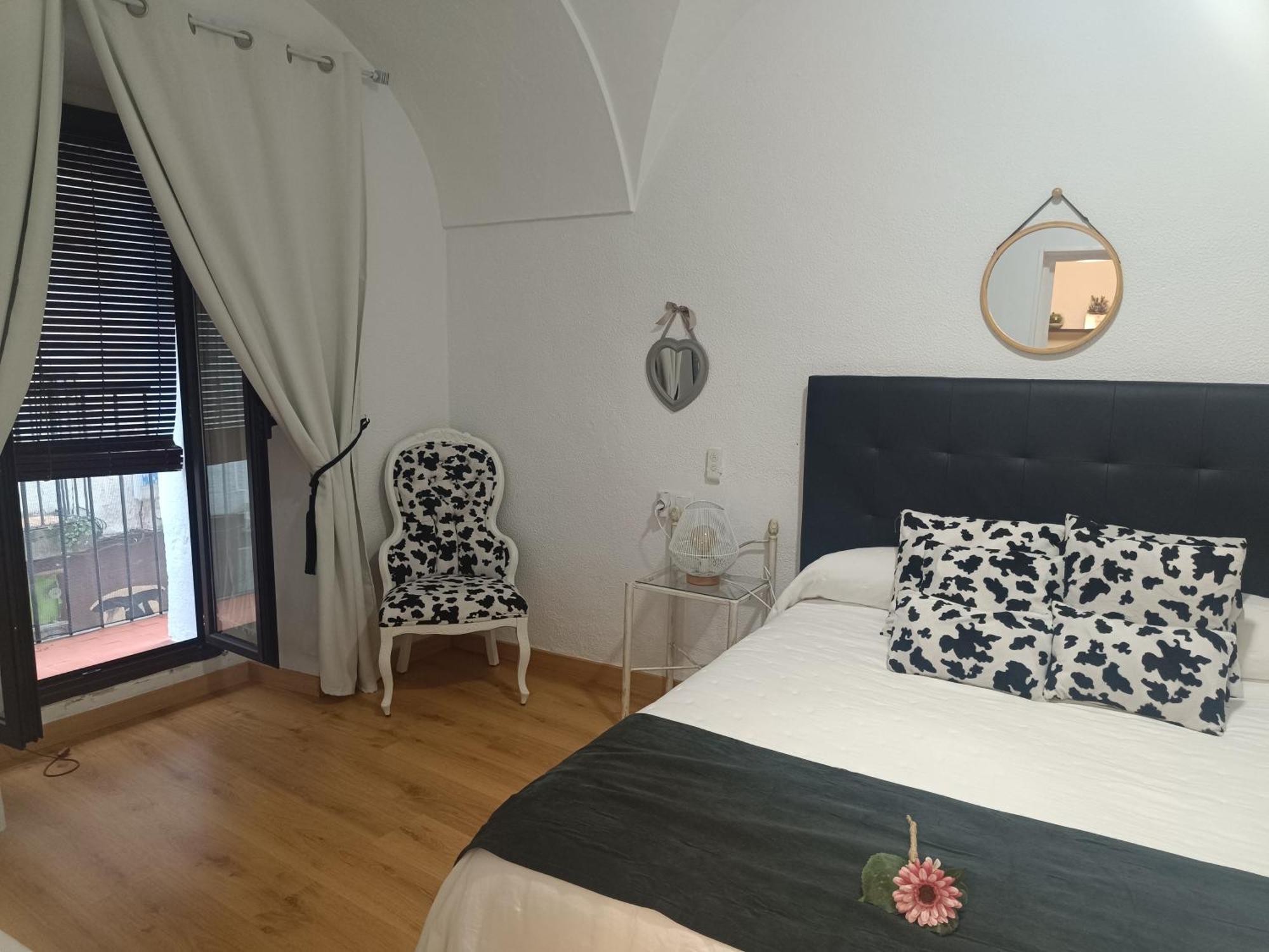 Flor De Lis 1 Apartment Caceres Exterior photo